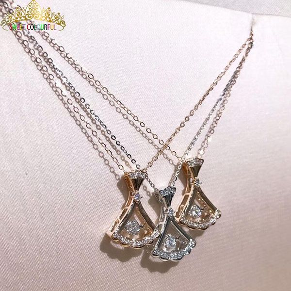 

18k moving diamonds romantic diamond necklace, Silver