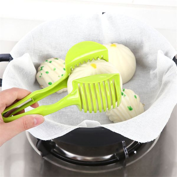 

1pcs accessories plastic potato slicer tomato cutter shreadders lemon cutting holder cooking tools kitchen gadgets