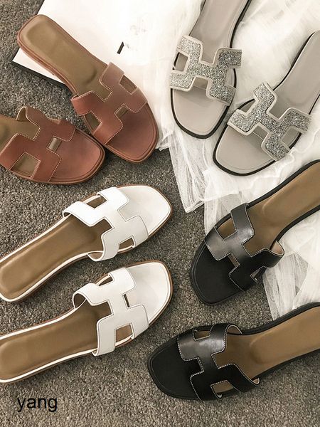 

2019 new summer flat bottomed sandals wear beach h slippers women's casual shoes