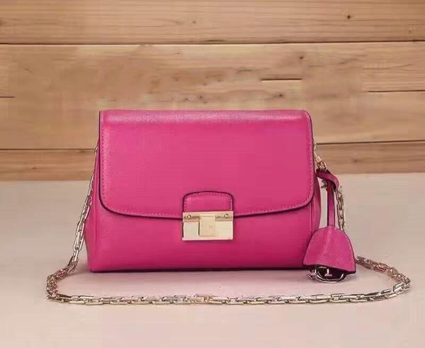 

selling explosion models female designer luxury fashion ladies personality shoulder bag small fragrance wind messenger bag