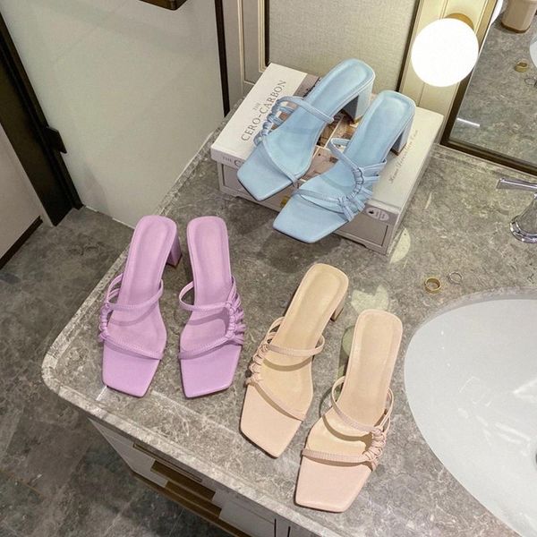 

2020 new summer slippers low heels slides female peep toe square heel slipper brand sandals women slipper big size flip flops #h73z, Black