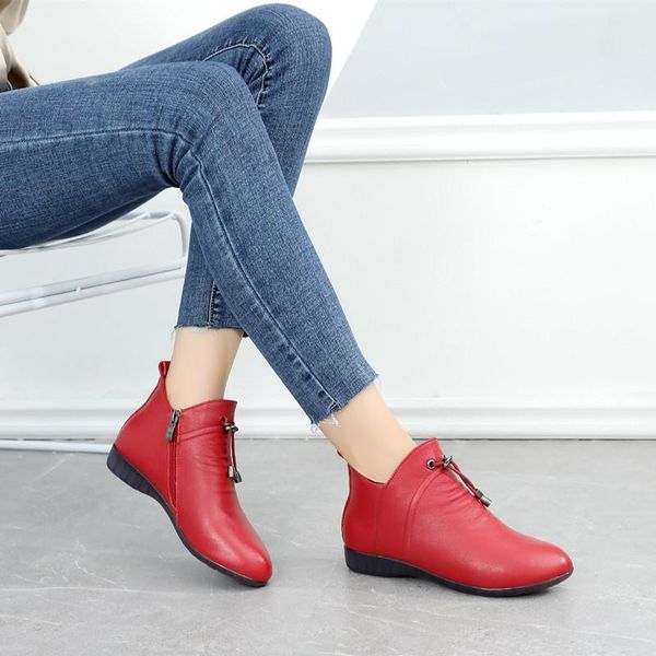

size 35 to 43 soft sole mother ankle boots flat sole middle age genuine leather women's shoes ladies short boots, Black