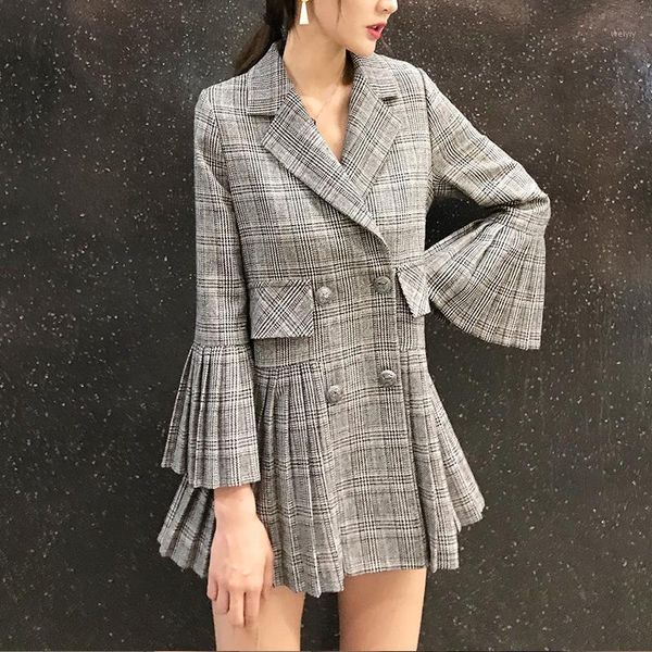 

spring plaid tweed winter coat women jacket sacos mujer british style ruffles sleeve bomber pleated jacket casaco feminino ns5681, Black;brown