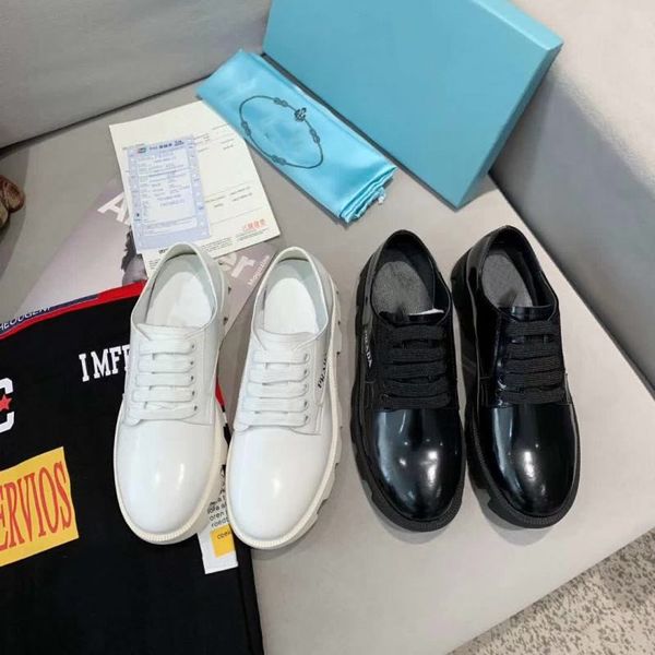 

explosive autumn and winter ladies glossy leather black and white catwalk thick soled gear non slip lightweight white shoes