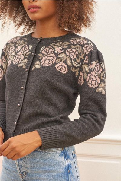 

2021 autumn and winter new retro round neck knitted rose pattern cardigan, White