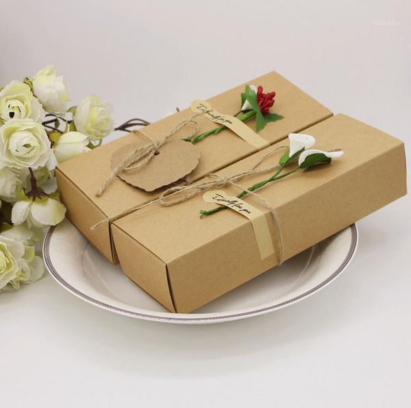 

50 x kraft paper wedding favors candy boxes xmas gift boxes christmas gifts box + linen rope + flowers (tags) stickers1
