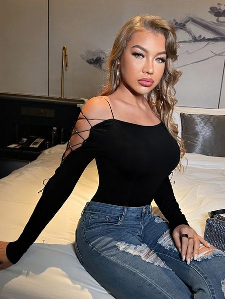 

solid off the shoulder lace up tee i7dg#, White