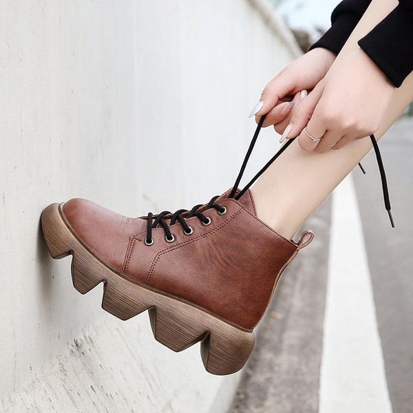 

2020 new women's plus size martin boots women's shoes autumn and winter british style thick-soled lace-up ankle boots women 45, Black