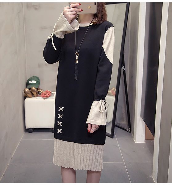 

2021 new new big size female fall bell sew sleeve sweater dress in bottom h00290, Black;gray