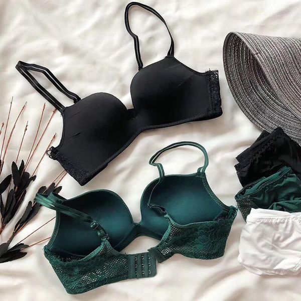 

fashion bra sets deep-v neck adjustable lingerie underwear women set seamless comfortable brassiere bras and panties set1, Red;black