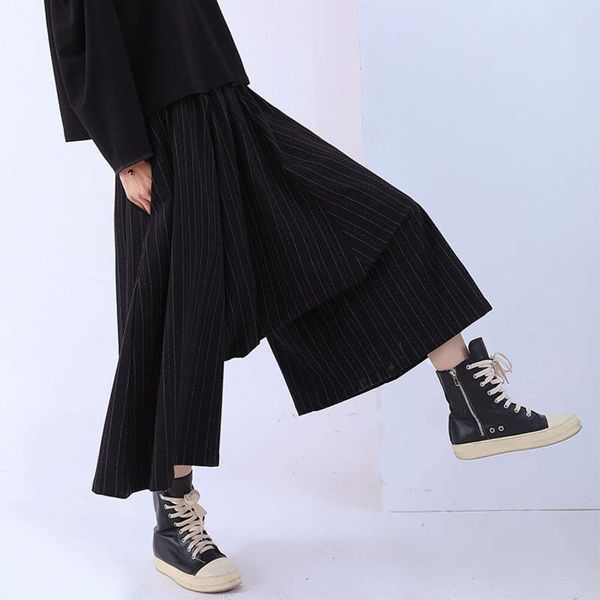

e2t] autumn 2020 new pattern wide leg straight tube capris loose casual pants women pleated skirt, Black;gray