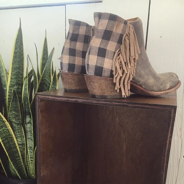 

new women boots female fringe western round toe boots casual suede low heel shoes woman ankle boots zipper shoe botas mujer, Black