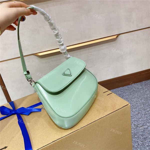 

shoulder bags women luxurys designers bags 2020 patent leather hobo real-leather carrying a baguette bag with one shoulder