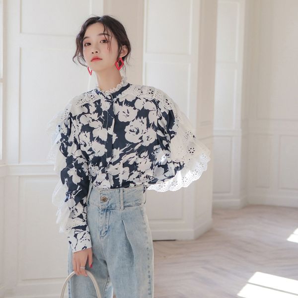 

2021 new fashion summer female impression shirts with thin bottom sleeves sleeve shirt hook flower casual blouse ad48, White