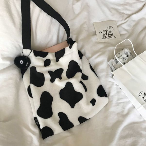 

cute cow pattern women handbags designer shoulder bag luxury plush messenger bag large capacity totes lady buckets bag big purse c1016