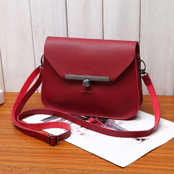 

new arrival women shoulder bag sweet cute crossbody bag vintage style clutch soft pu leather handbag mini messenger c1058