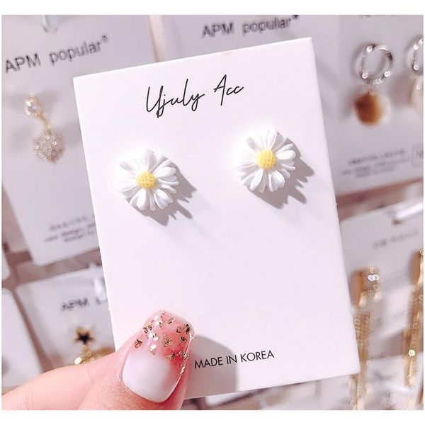 

sweet acrylic small daisy stud earrings for women girls new flower white and yellow earring wedding bridal sqcrmq dh_seller2010, Golden;silver
