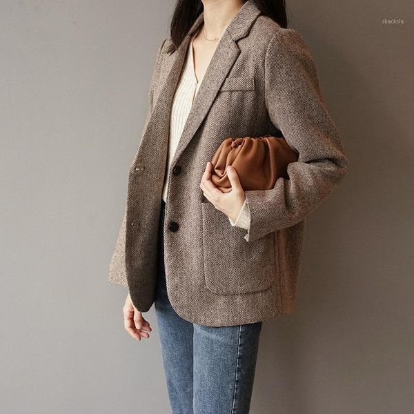 

vintage loose female single-breasted blazers coat autumn winter thick jackets women striped pockets women suit jacket vs5371, White;black