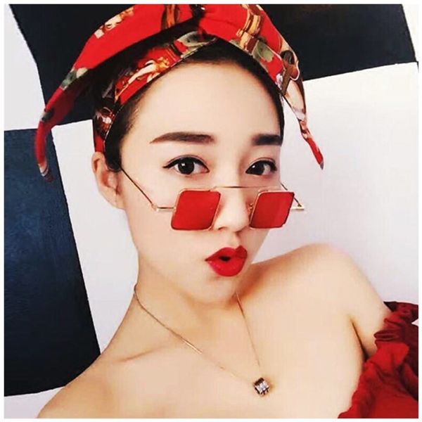 

корейская версия женщин из chaoins yuansuo fengwang красный улица выстрел хип-хоп коробка солнцезащитные очки ulzzang, White;black