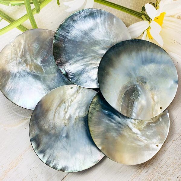 

2pcs natural shell round disc seashells beads mother of pearl shell charms for earring necklace diy jewelry making diameter 65mm h bbybsh