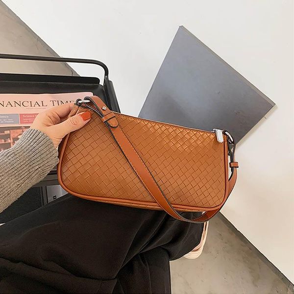 

cross body fashion women underarm shoulder bags pu leather lady weave handbag solid color retro hand tote designer chain crossbody bag
