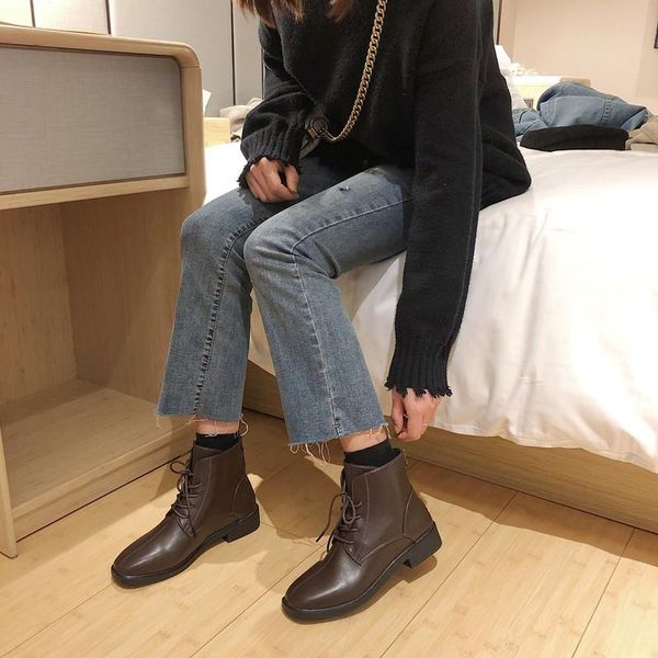

black patent leather boots for women lace up platform boots women winter keep warm non-slip short booties for ladies u11-99