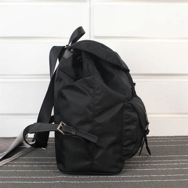 

p family classic schoolbag waterproof nylon cloth travel bag leisure parachute backpack