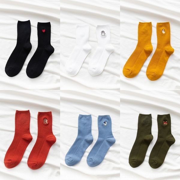 

o7hei осень и зима новый медиум вышитые mid-теленок женщин хлопка носки стиль сладкий вышивка женщин милый мультфильм животных носки iktyl, Black