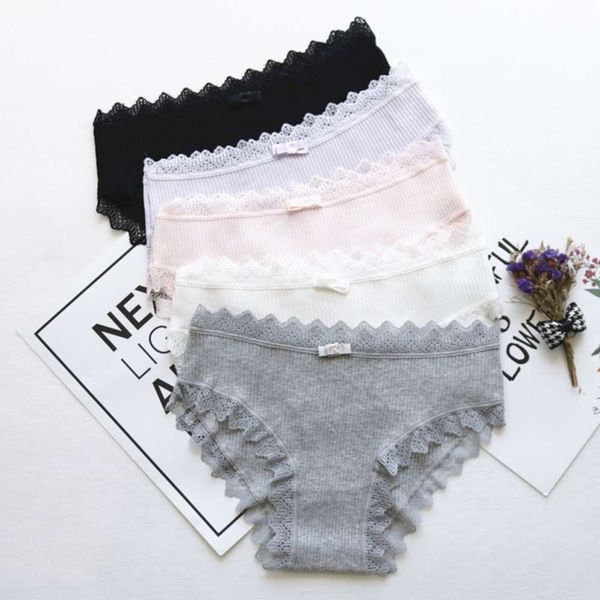 

vertical stripe lace edge cotton women's underwear small middle waist girl student triangle shorts underpants, Black;white