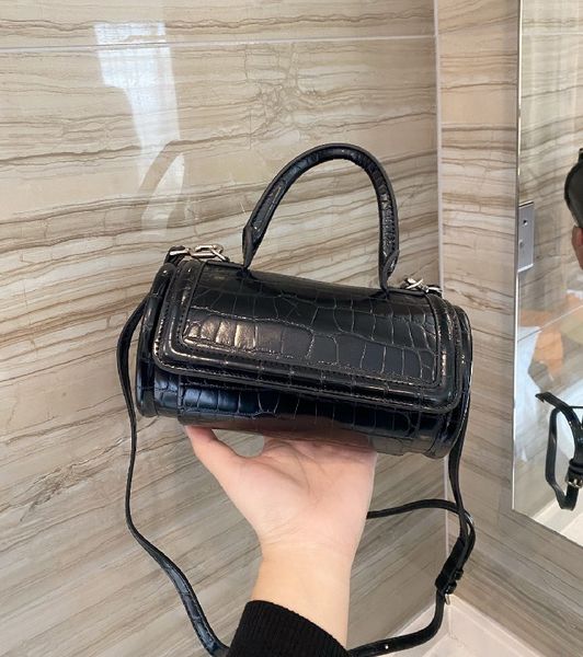 

fashion new cylindrical bag designer letter trend style handbag women's diagonal shoulder bag wf2102082