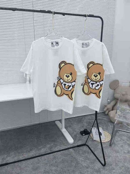 

2022 factory wholesale new summer mo + round neck bear short sleeve t-shirt loose fashion breathable men and women, White