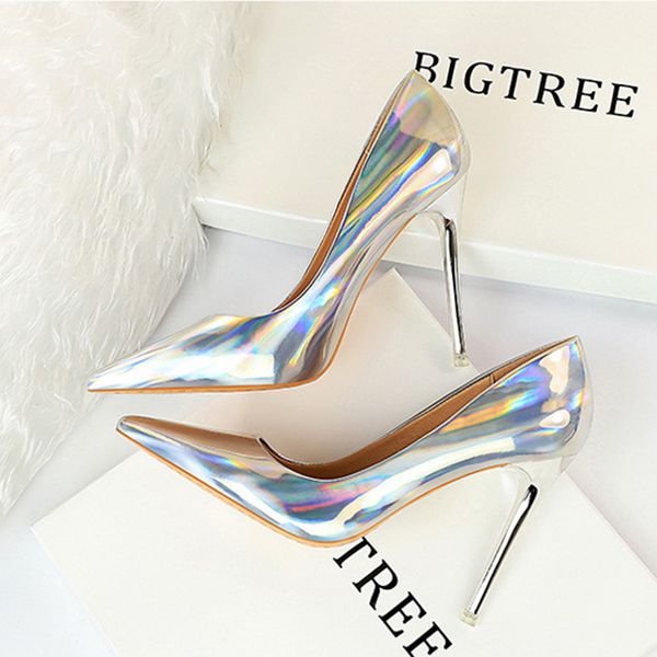 

metal heel with high-heeled shiny patent leather shallow mouth pointed nightclub was thin heels wedding shoes banquet 1007, Black;white