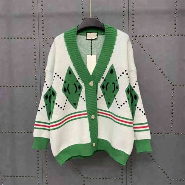 

autumn new fashion gujia v-neck metal single breasted casual loose thin commuter sweater, White