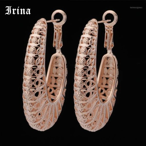 Hoop Huggie Irina Personalidade Criativa Vintage Design Oversize Brincho de ouro rosa para brincos de metal de mulher Pendientes Mujer Moda1