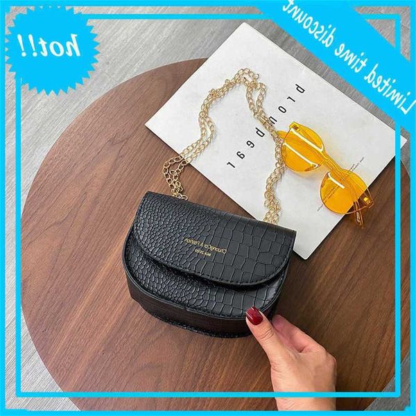 

summer ins super fire small women's 2020 new korean versatile saddle chain one shoulder messenger bag