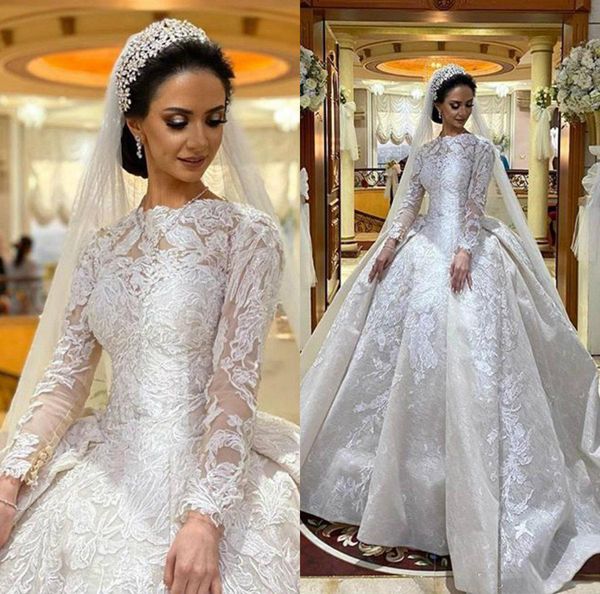 

luxury modest ball gown wedding dress jewel neck lace appliqued long sleeves wedding gowns saudi arabian dubai bridal dress robes de mariee, White