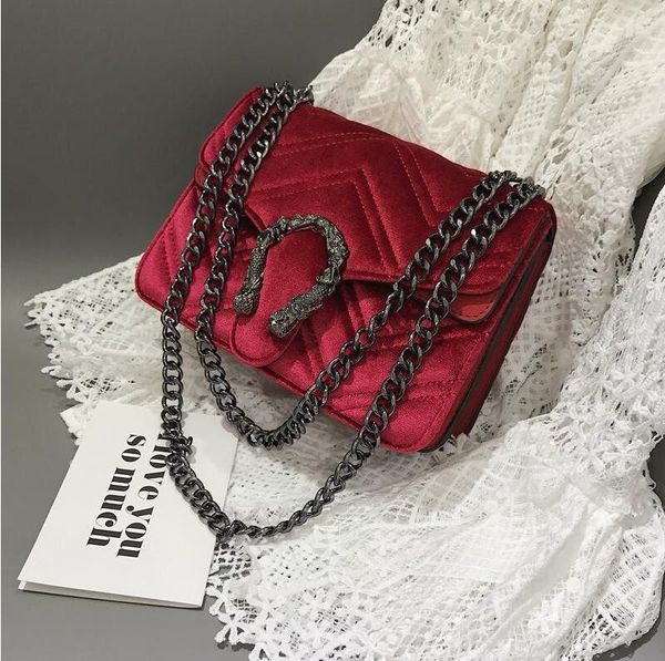 

factory wholesale women bag winter fashion corduroy handbag classic embroidered line wavy womens chain bags elegant temperament small womene, Black;red
