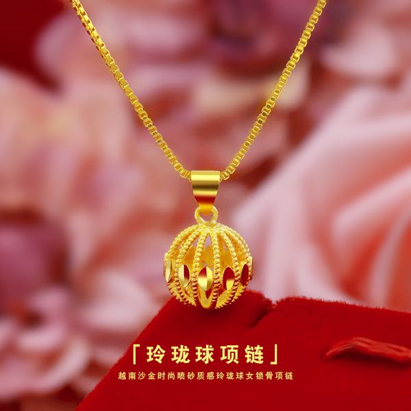 Moda simples 18k colar de ouro para mulheres casamento jóias encantos oco bola pingente colaresPara namorada presentes de aniversário q0531