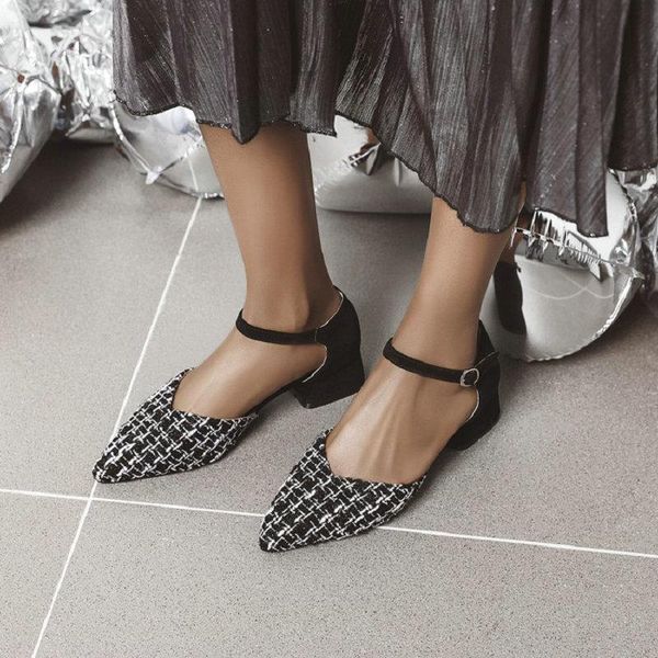 

zawsthia extra plus size 46 47 48 woman sandals plaid checked houndstooth chunky heels middle heels ladies women summer sandals, Black