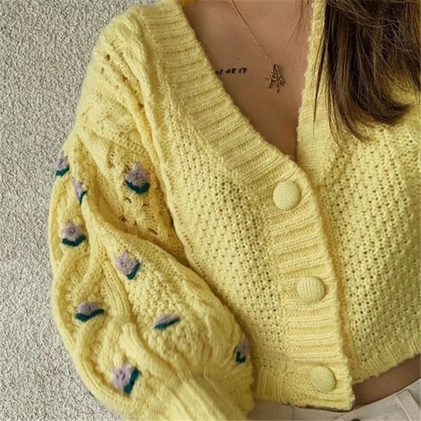 

fpgid lazy main autumn clothing women's style and 2020 wanghongbo wind wear winter in wearembroidered winter women's clothing loos, White;black