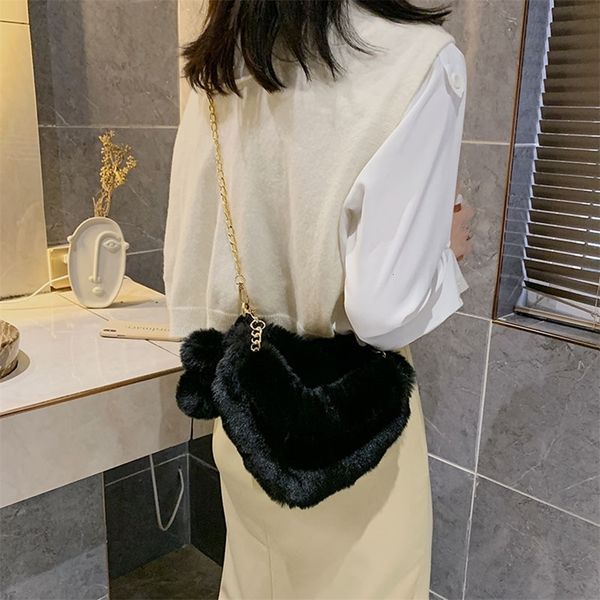 

autumn women totes solid pendant shoulder crossbody bag love shaped chain purses fashion exquisite shopping bag