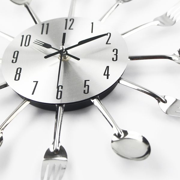 Cutelaria Metal Cozinha Relógio de Parede Colher Fork Criativo Quartzo Parede Montado Relógios Moderno Design Decorativo Horloge Muralale Venda Quente 201118