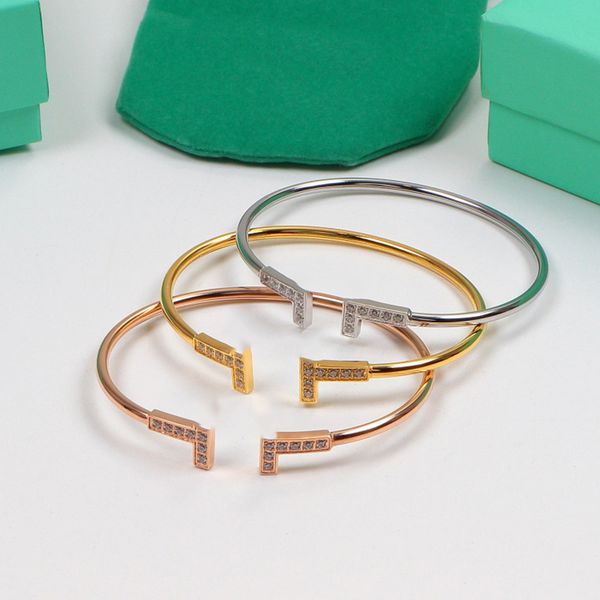 

2021 friendship bracelet new women's designer bracelet with diamond letter opening can twist bracelet luxury jewelry, Golden;silver