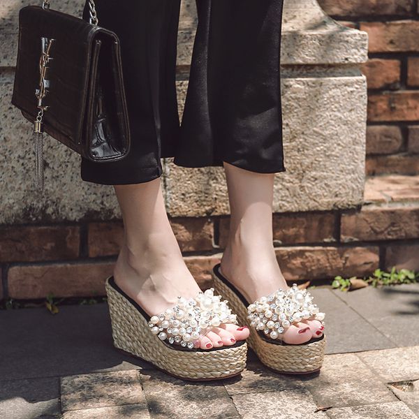 

wedge heel platform slippers women new fashion pearl heavy industry seaside slippers women, Black