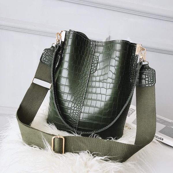 

аллигатор женщина ковш сумки крокодил pattern большой емкость сумка повседневного ретро плечо сумка дама pu кошелек sac