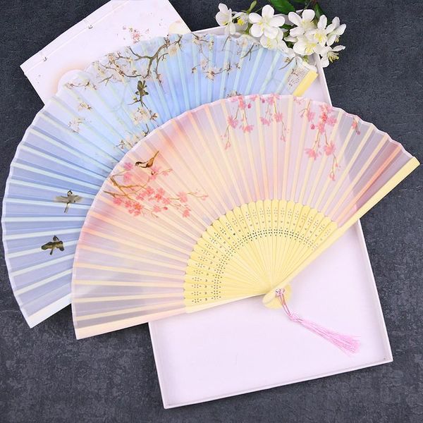 

party favor portable lady folding fan summer chinese retro female hand 23/22cm wedding dance small silk abanicos para boda
