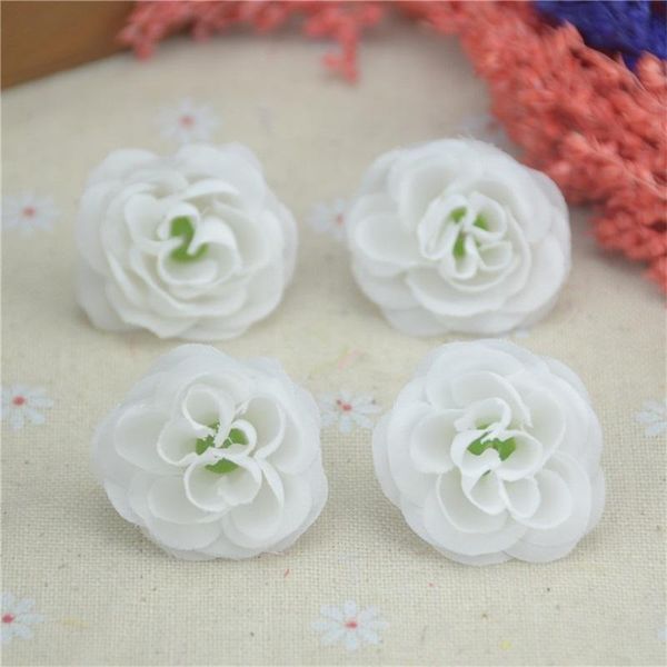 

50шт 3см дешевые искусственный шелк цветок mini роза головки для венчания декор diy партии декоративные скрапбукинг венки поддельные цветы s