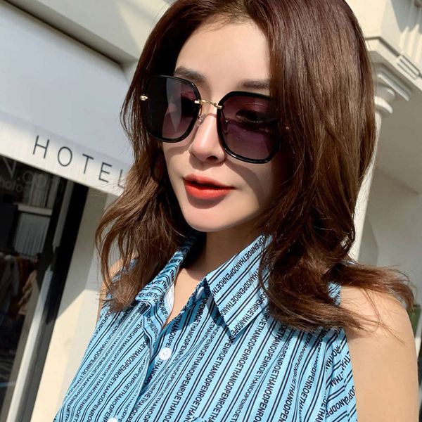 

big sunglasses women's anti ultraviolet polarizing frame net red ins glasses fashion round face sunglasses women's han banchao, White;black