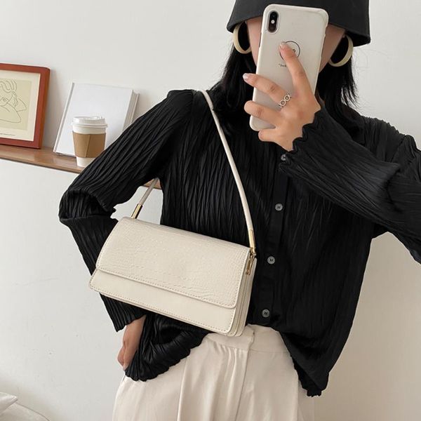 

fashion alligator pu handbag women solid color leather portable casual flap totes female travel daily shoulder handle bag