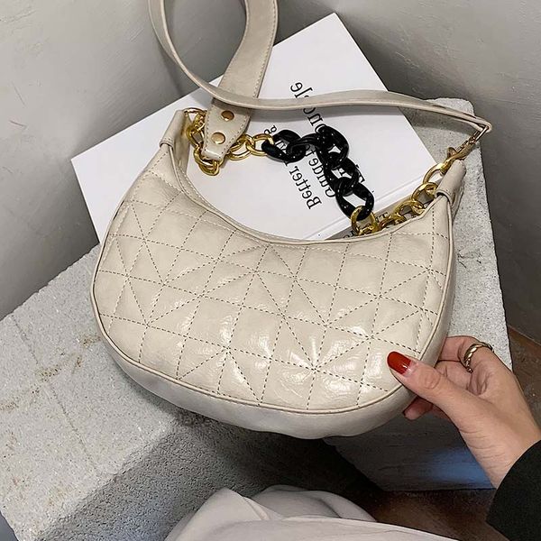 

2020 new fashion solid color shoulder crossbody bag all-match chain hand crossbody bag women handbags and purse